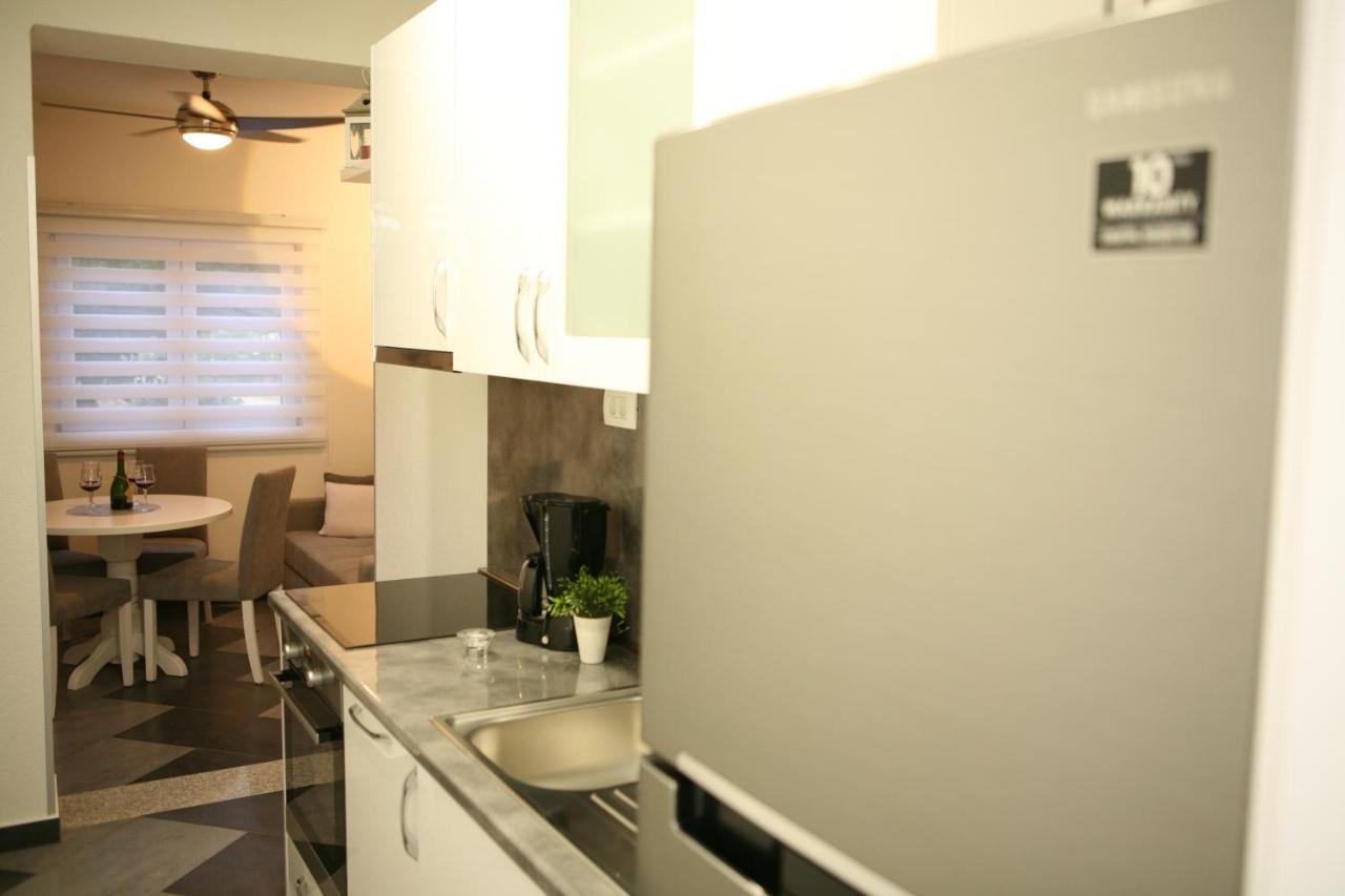 Apartments Old Town Trogir Bagian luar foto